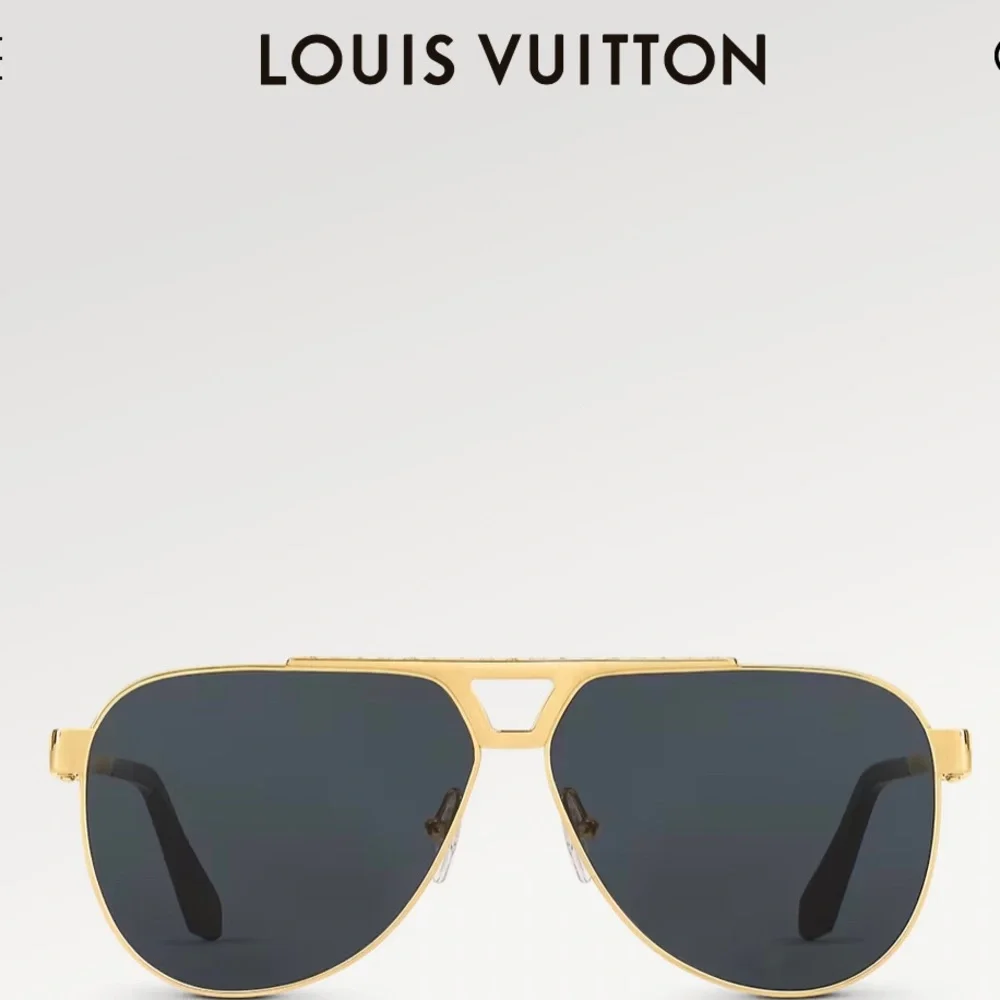 🔴SOLD Louis Vuitton Evidence Metal Pilot Sunglasses, Like New Condition - Picture 1 of 7